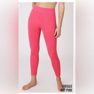 NIKIBIKI• Premium Seamless One Size Leggings: Vintage Hot Pink